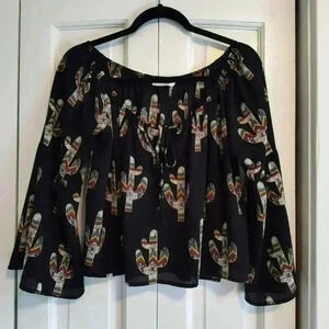 Peach Love California cropped top | black cactus print | size Medium